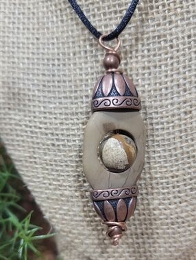 New Rolling Stone Pendant Necklace